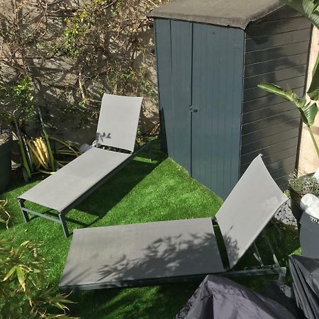 Studio Tout A Pieds Sanary-sur-Mer Eksteriør bilde