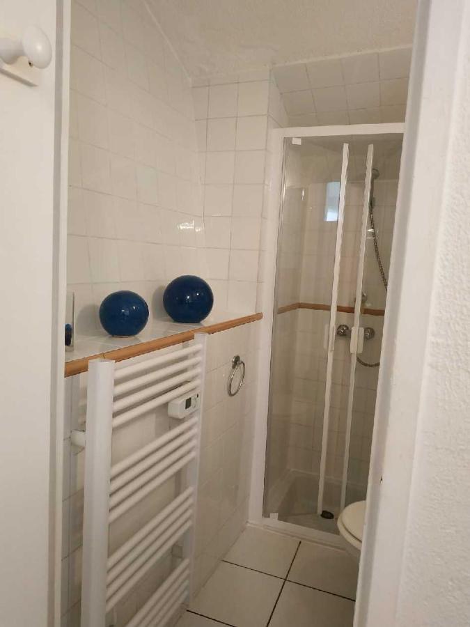 Studio Tout A Pieds Sanary-sur-Mer Eksteriør bilde