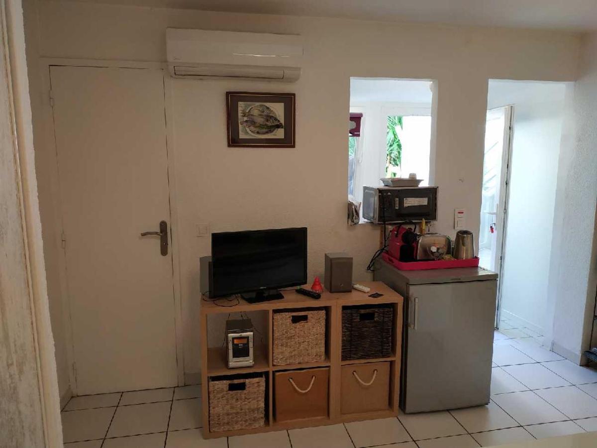 Studio Tout A Pieds Sanary-sur-Mer Eksteriør bilde