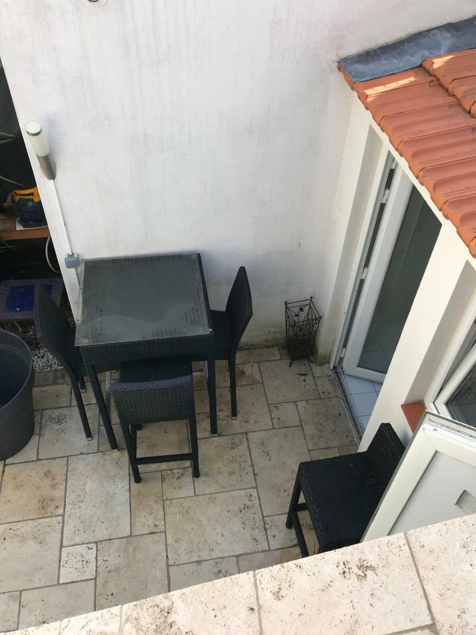 Studio Tout A Pieds Sanary-sur-Mer Eksteriør bilde